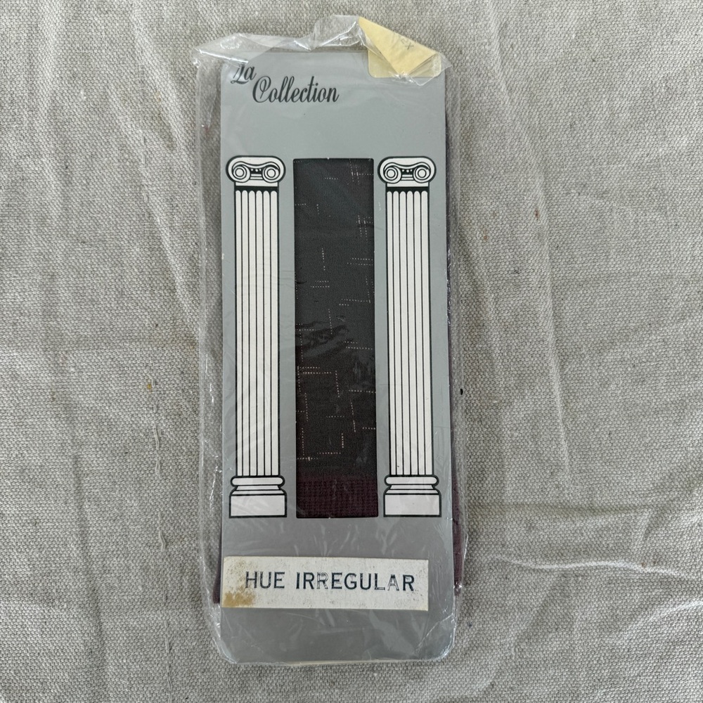 Vintage La Collection Size Fits 8 1/2-11 Grey Geometric Hosiery Socks